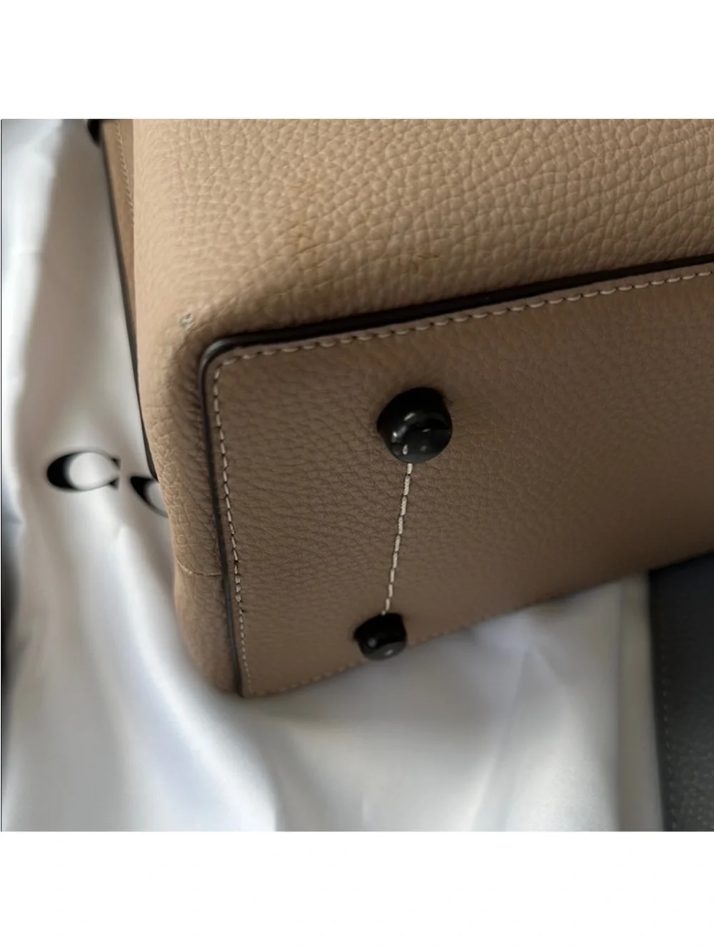 Coach Willow Shoulder Bag